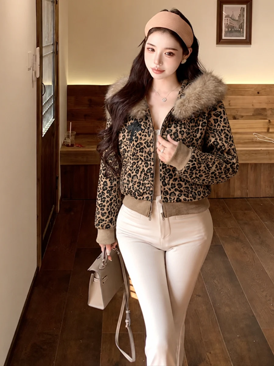 Retro American Spicy Girl Thickened Removable Fur Collar Short Hoodie Jacket Warm Versatile Slim Fit Women's Fashion Coat
