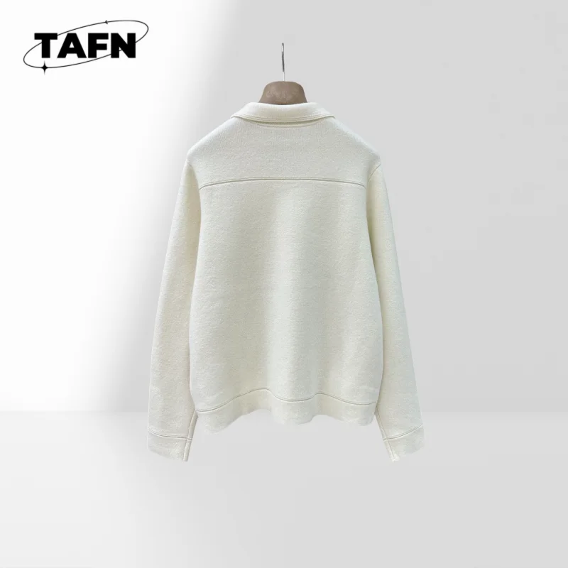 Women's Vintage Style Cashmere Cardigan – Luxurious Warmth for Casual Settings Premium Quality and Timeless Design AI1459