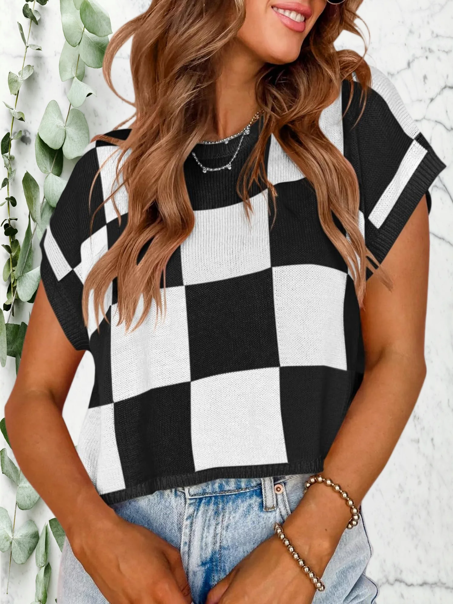 

Women's Cap Sleeve Crop Tops Summer Color Block Going Out Crew Neck Knit Fashion-Forward Laid-Back Sweater
