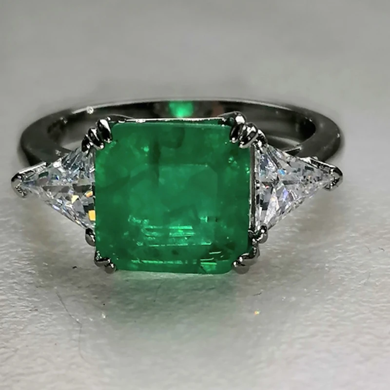 Silver Color Paraiba Tourmaline Birthstone Rings For Women Wedding Birthday Party Ring Ladies Fashion Jewelry Wholesale