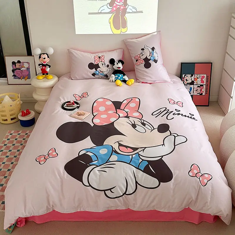 Disney Winnie the Pooh Minnie Mickey cute creative cartoon reactive printed cotton bed sheet and quilt cover four-piece set