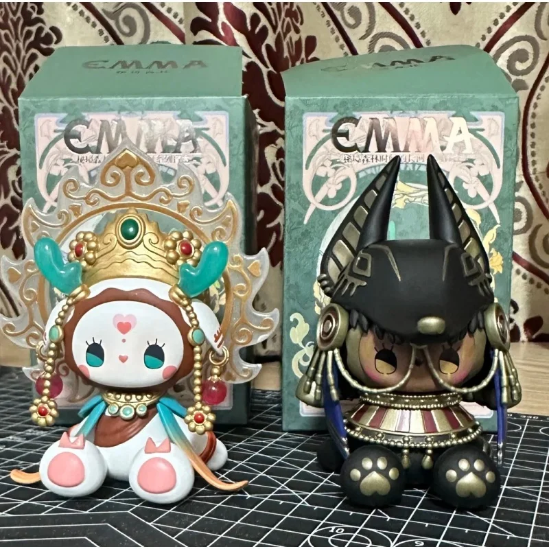 Auf Lager: Original Emma River Of Time Serie Blind Box Figur, Desktop-Ornament, Geburtstagsüberraschung, Sammlerstück, Geschenk für Fans, Trendige Spielzeuge