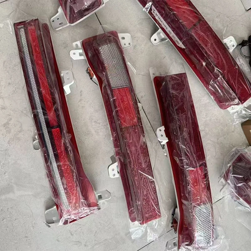 High mounted brake light assembly LED high mounted brake light assembly For Hyundai Santa Fe MX5 2024 2025 2026