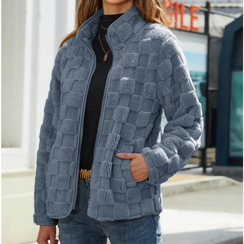 Autumn and Winter New Women\'s Fashion Long Sleeved Cardigan Zipper Loose Solid Color Checkered Plush Coat