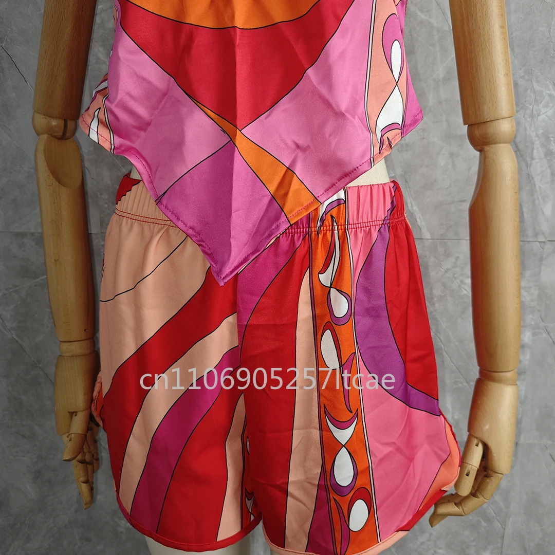 Setelan Pendek Wanita Desain Mewah Merek Desainer Setelan Seksi dengan Ikat Pinggang