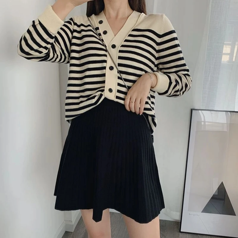 Knitted Solid Midi Skirt for Women Spring Autumn New Korean All-match High Waist Fashion A-line Skirt Vintage Elegant Clothing