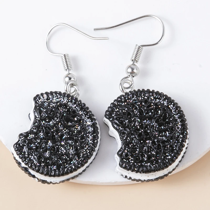 1pair Super lovely Oreo Biscuit Dangle Earrings Christmas Gifts Black Cookie Drop Earrings For Women Girls Jewelry Gifts