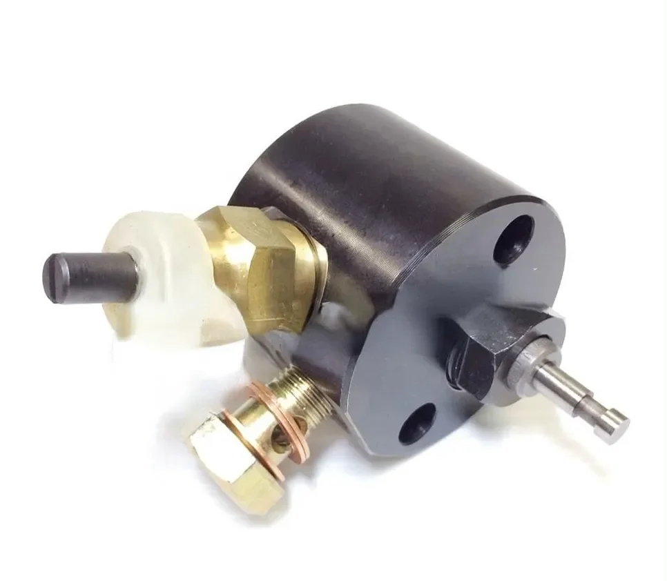 High Performance  PN 704300-51700 Fuel pump for yanmar Engine Parts