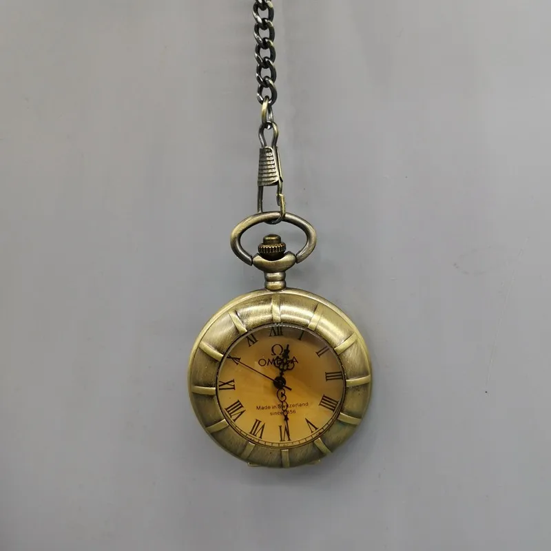 Piezas antiguas de bronce, reloj de bolsillo artesanal vintage, adornos abatibles brillantes