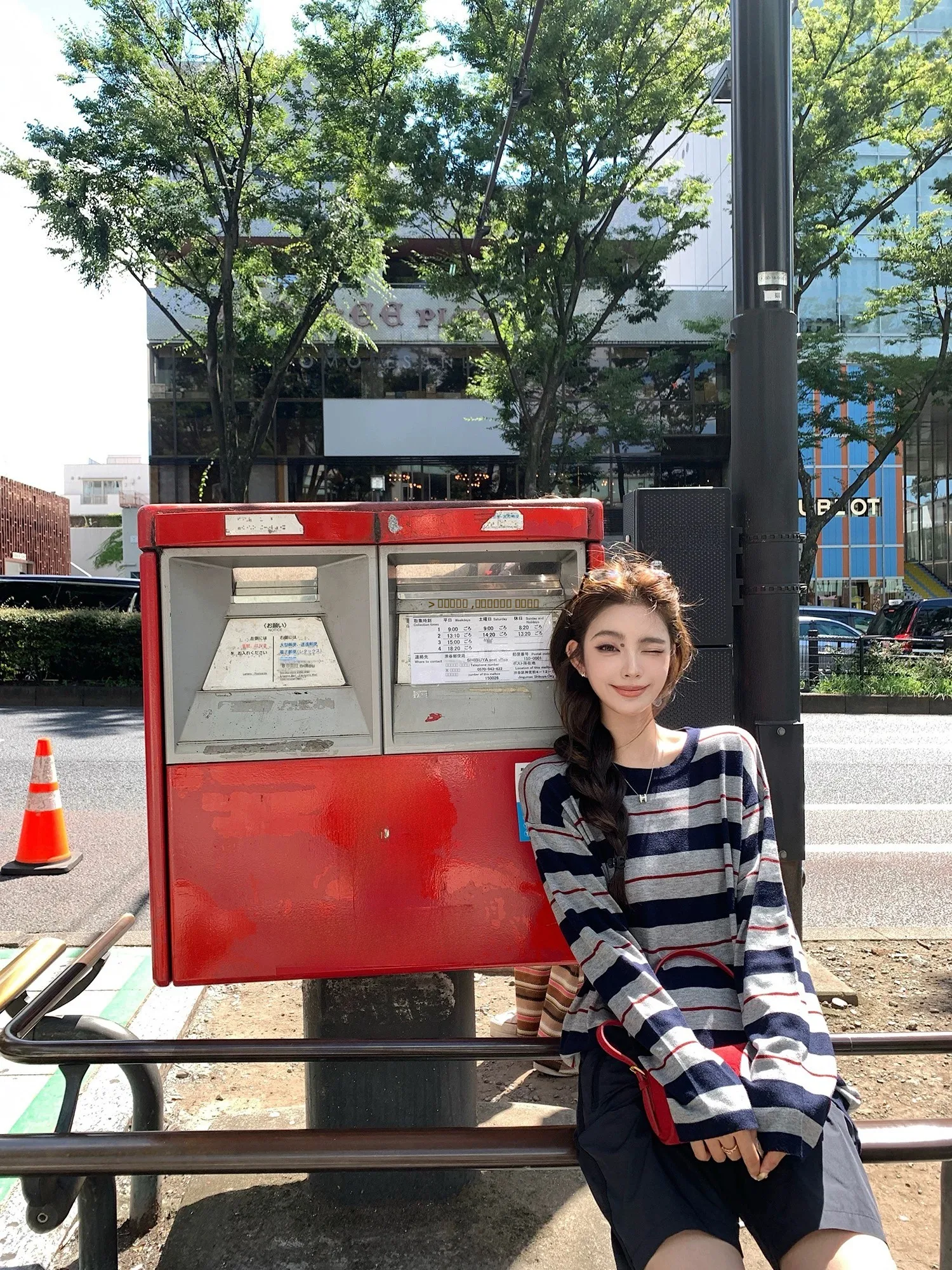 

Lilylikes Vintage Briti Miu Silk Wool Blend Long Sve T-irt Color Blo Loose Fit Striped Pattern Women's Knitwear