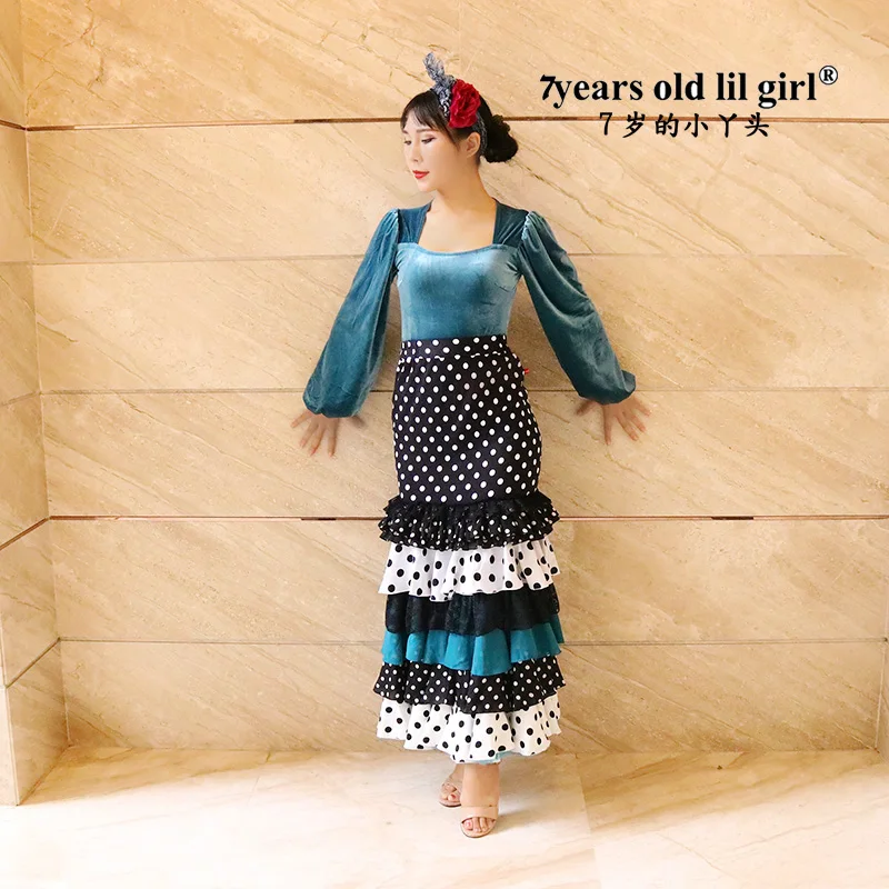 スペインのフラメンコ衣装パフォーマー スカート 女性 女の子 ジプシー ボールルーム 1フェスティバル パフォーマンス ダンスウェア 複数の色