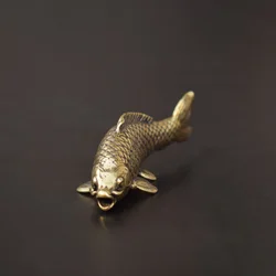 Retro Brass Carp Fish Figurine Miniature Tea Table Pet Small Ornament Copper Animal Feng Shui Crafts Home Decoration Accessories