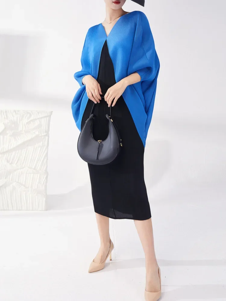 

Miyake 2023, весенне-летняя новая свободная женская модная одежда, плиссированное платье с v-образным вырезом, женское платье с рукавами «летучая мышь»