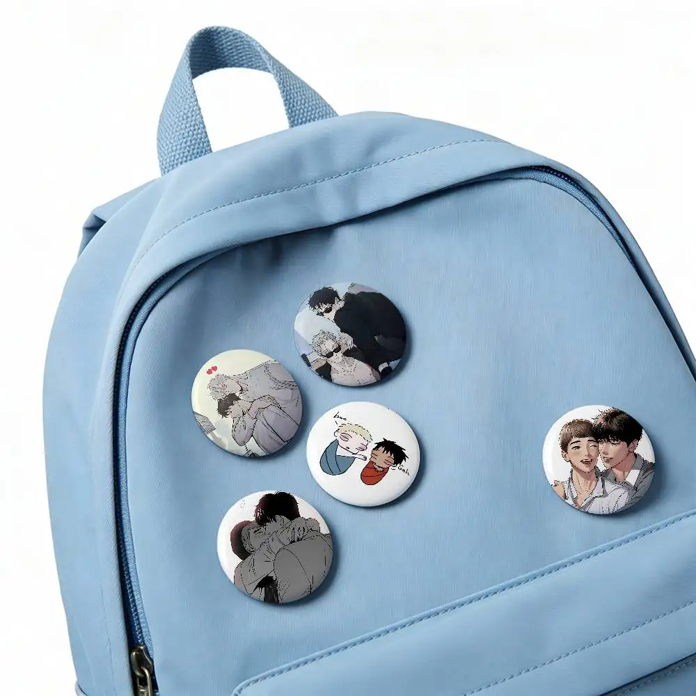 Korean Comics Collection Badge Pins For Friend, Backpack, Clothing, Collectible Accessories, Jewelry Gift