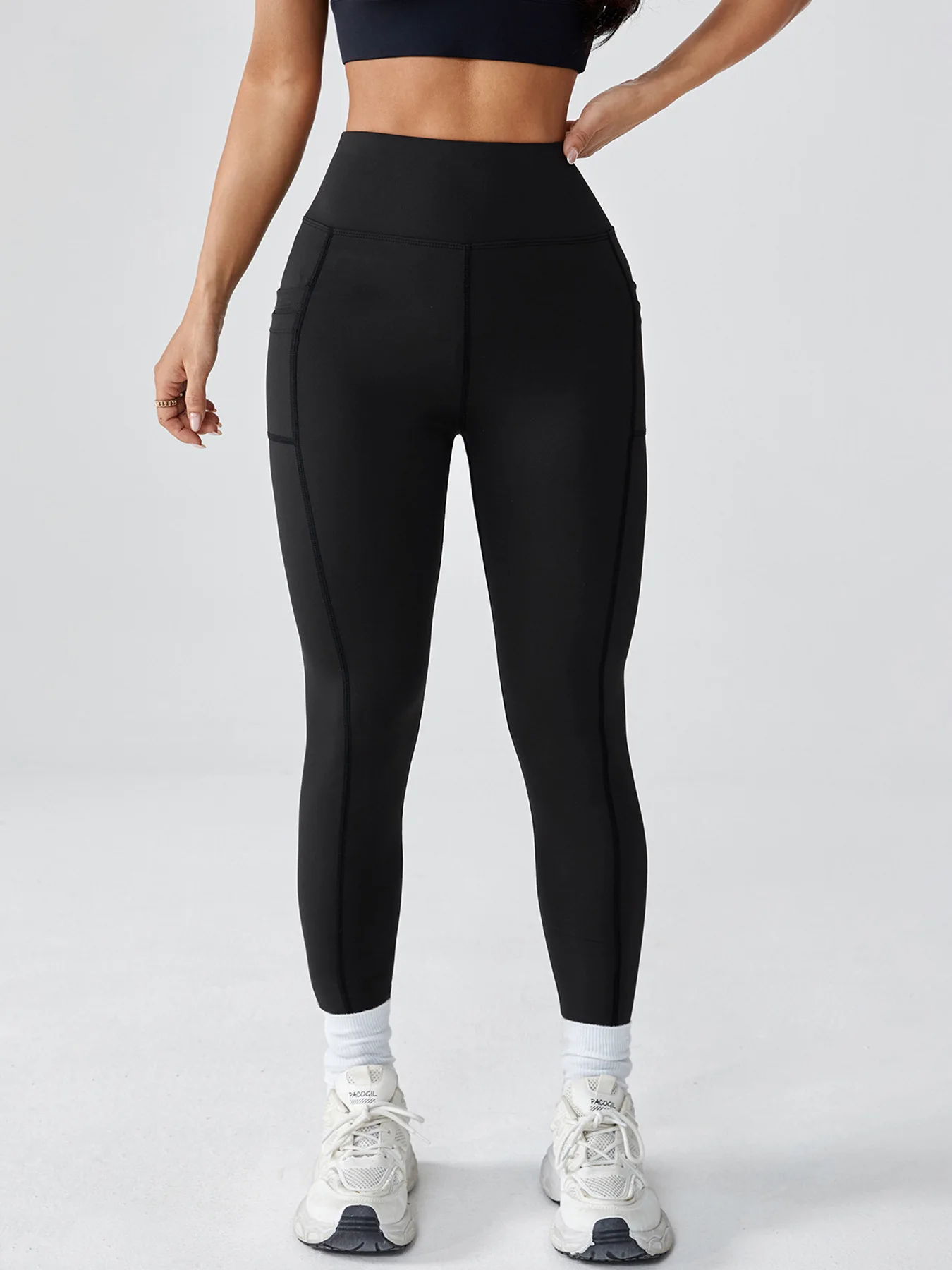 Women's High-Waisted Butt-Lifting Leggings - Pockets, Double-Layered, Ideal for Cycling & Running image 2