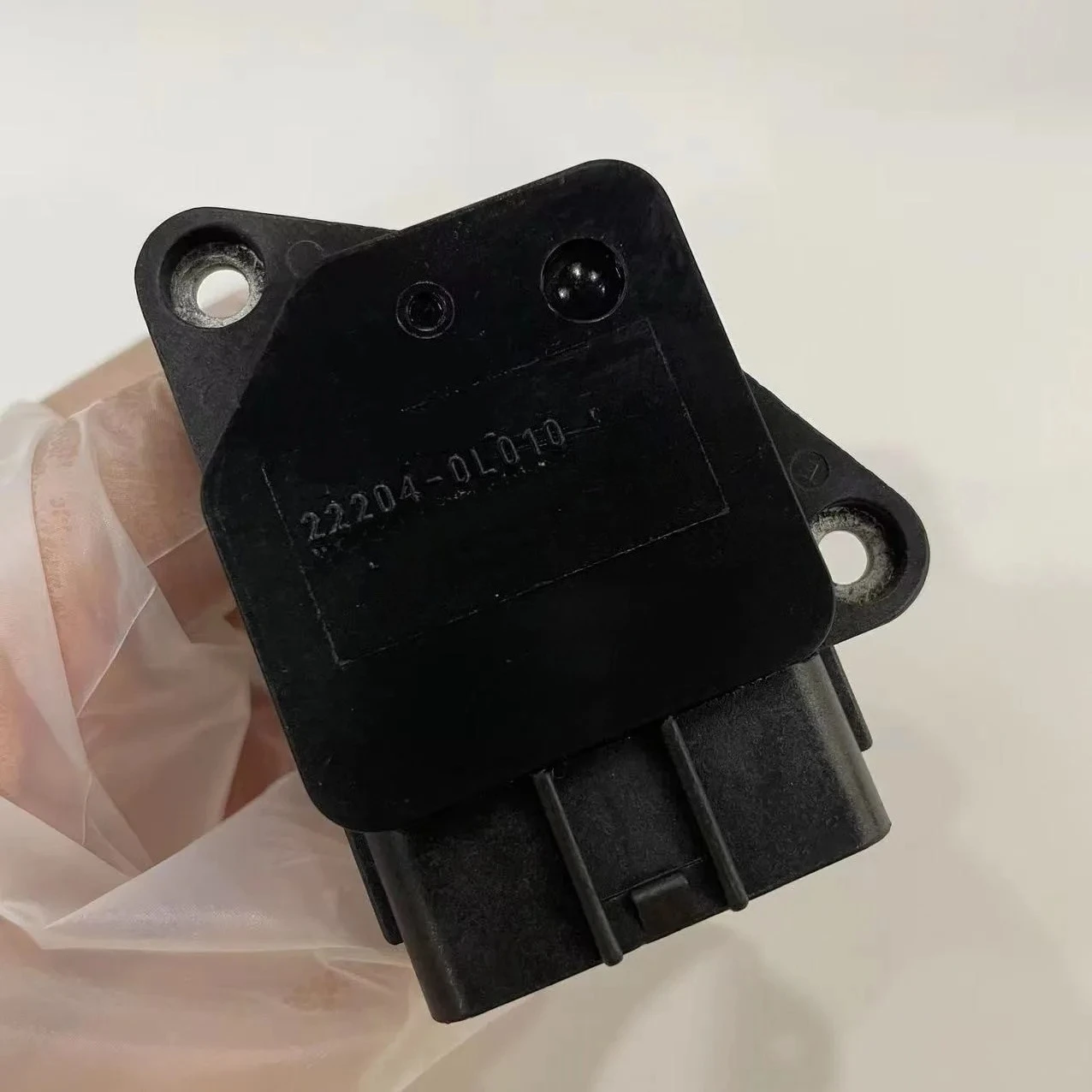 

Датчик массового расхода воздуха (MAF) 22204-0L010 222040L010 для Toyota Yaris, Corolla, Hilux, Hiace 2.5, 3.0 (1 шт.)