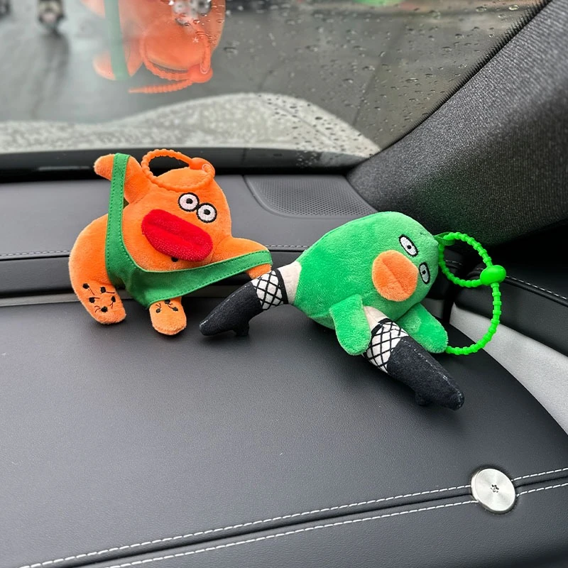 OFFCURVE 2025 سيارة قلادة دمية مرآة الرؤية الخلفية ديكور الراقية الداخلية معلقة حلية اكسسوارات السيارات