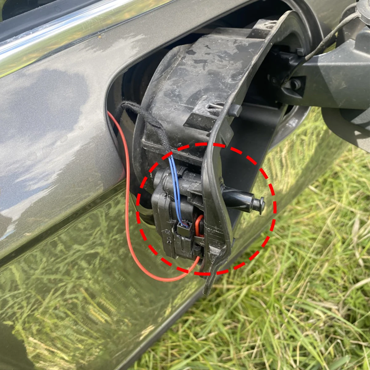 Tankdeckel-Verriegelungsaktuator für Audi A7 A8 S8 Q2 Q3 Q5 Q7 Q8 TT 8V0862153A, versiegelt, wasserdicht, rostfrei, Tankdeckel-Entriegelungsmotor – Detail 4