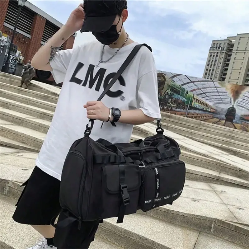 Men\'s Large Capacity Travel Backpack Multifunctional Handbag Dry and Wet Separation Travel Bag Student Bag Bag Canvas Backpack