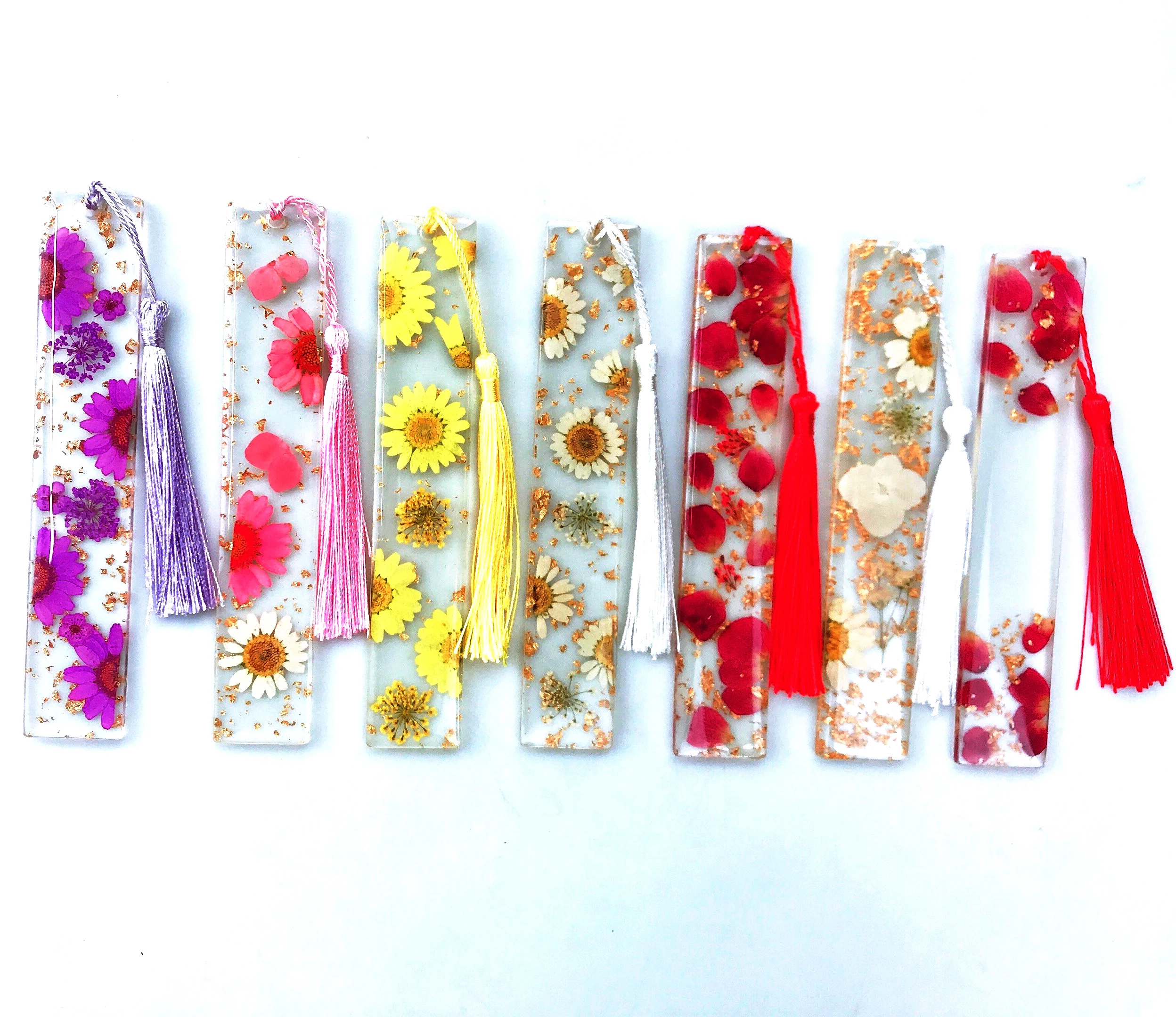 Creative Epoxy Bookmarks New Fashion Daisies Dried Flowers Tassel Bookmark For Readers Teachers Students Mothers Day Gift image 6