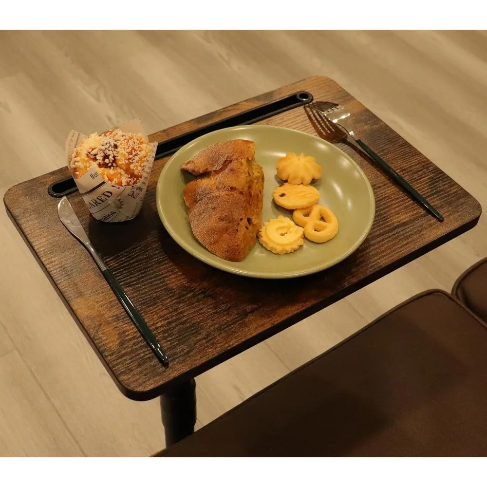 Mesa giratoria ajustable con bandeja para reposabrazos de sofá con ranura para tableta para espacios pequeños, estilo rústico