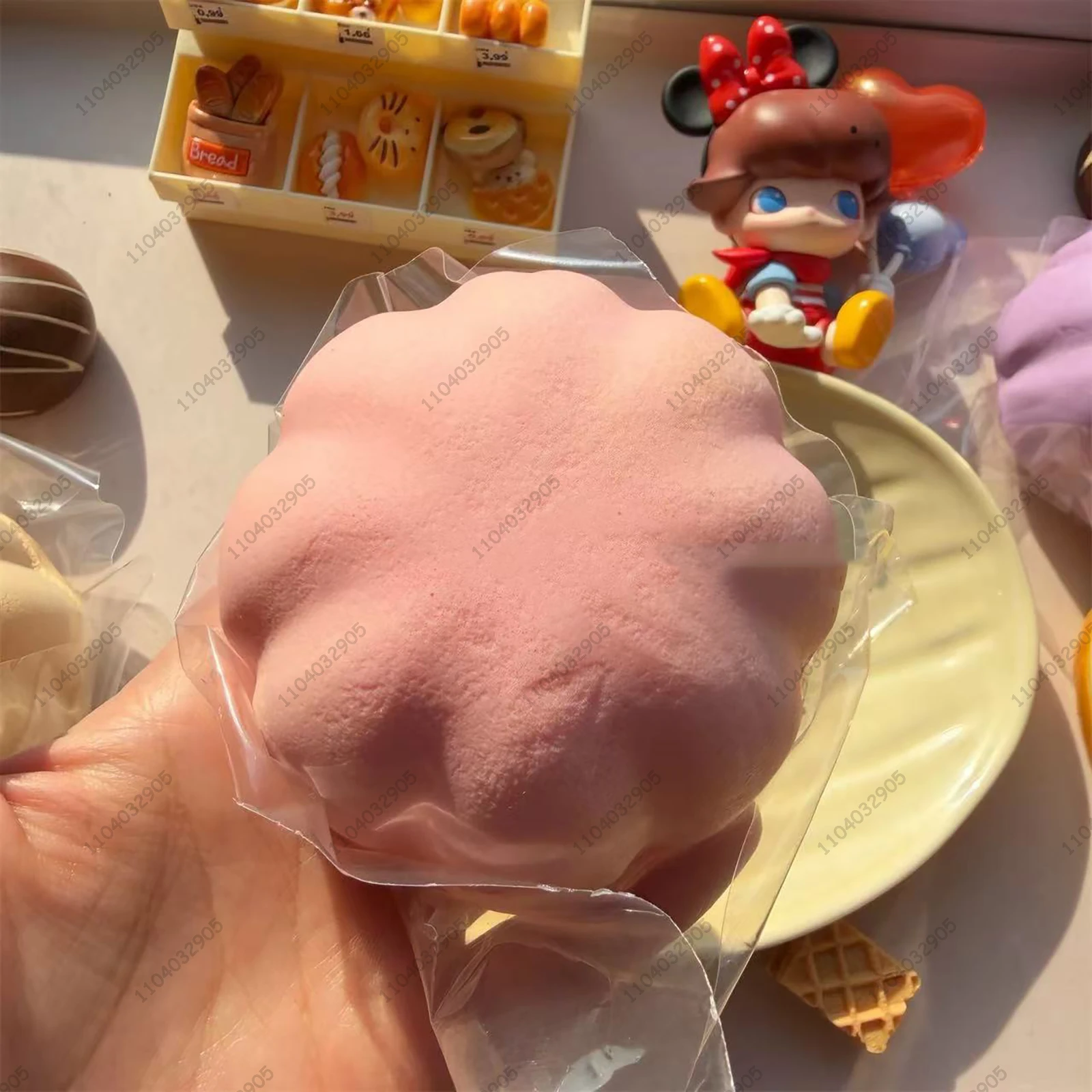 아이스크림 볼 모이스트 슬로우 라이징 스퀴시 소프트 딸기 케이크 피젯 토이즈 AMSR 감각 장난감 어린이 및 성인용 스트레스 해소 선물