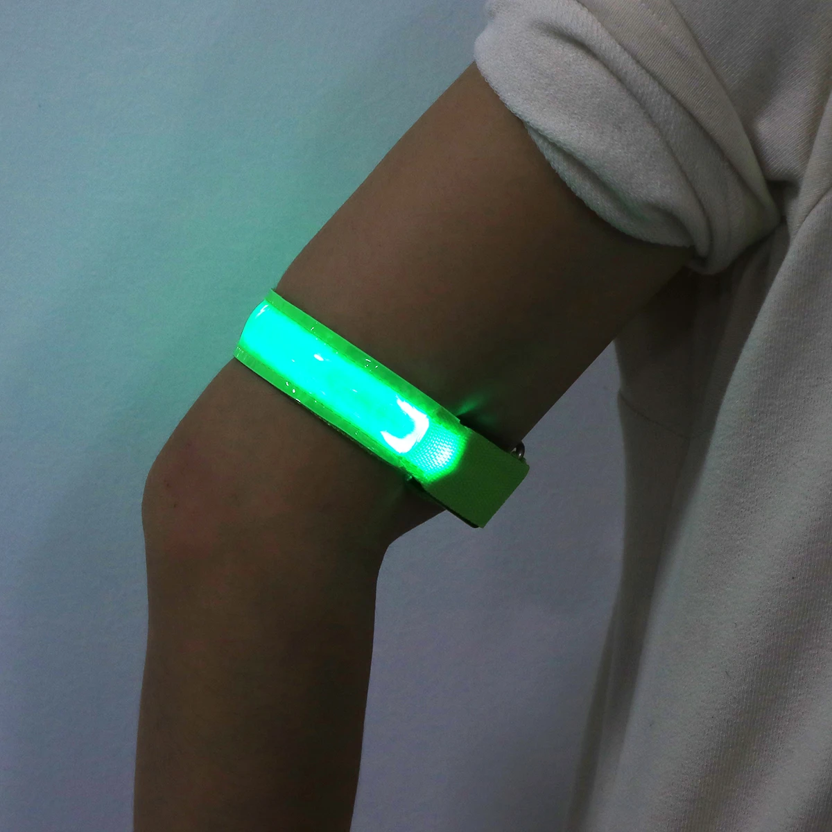 

Charging LED Arm Strap Rechargeable Armband Visibility Shoulder Pads