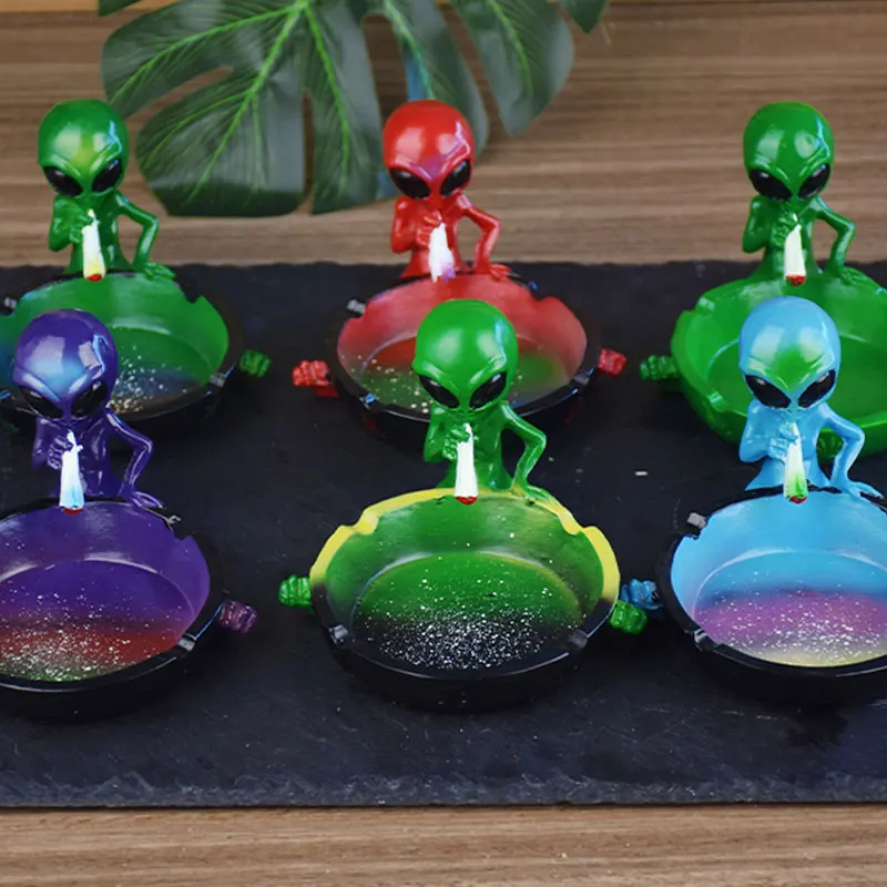 Exquisite Alien Creative Ashtray, Resin Ashtray,Portable Resin, Starry Sky, 1 Pc