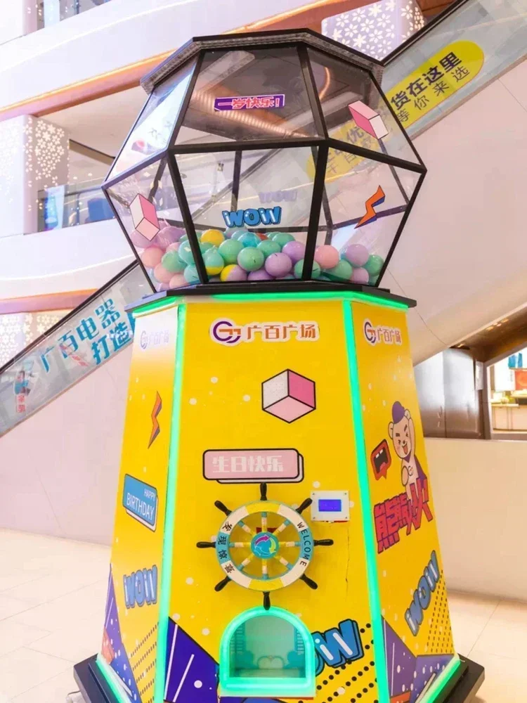 Internet Celebrity Giant Gashapon Machine Commercial Event Lottery Device Outdoor Large Amusement Equipment Customization