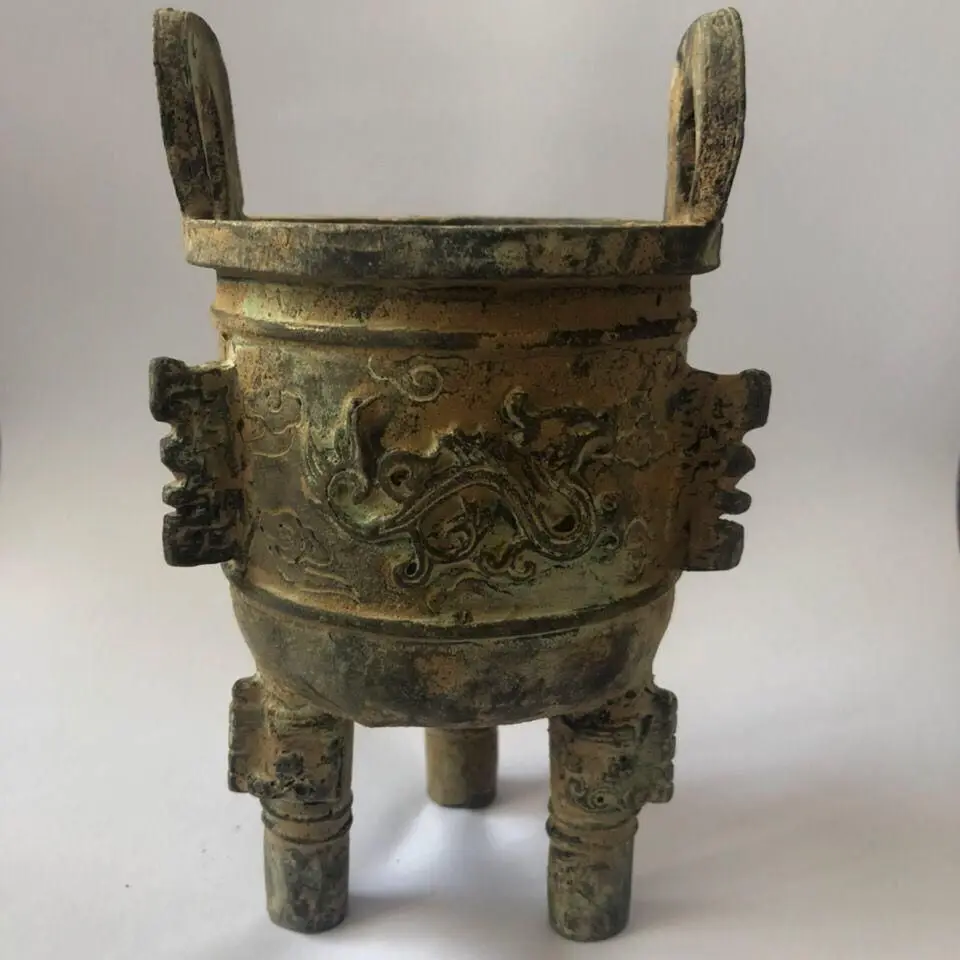 

Chinese retro double dragon pure copper incense burner bronze tripod large square tripod bronze ornaments