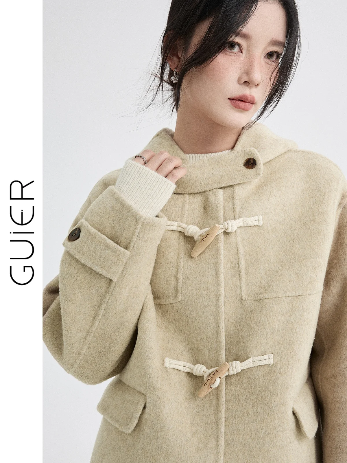 

Double-Faced Woolen Short Coat with Hat for Women Vintage Style Button-Up Casual Outerwear Spring Collection 2026
