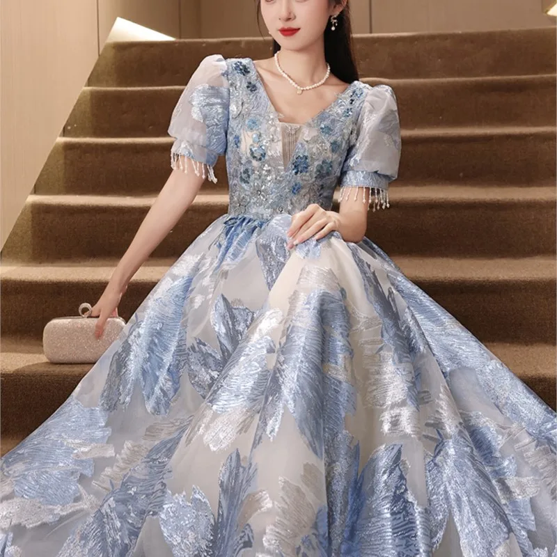 Blue woman new sense light luxury niche banquet Gaoding heavy industry atmospheric dress