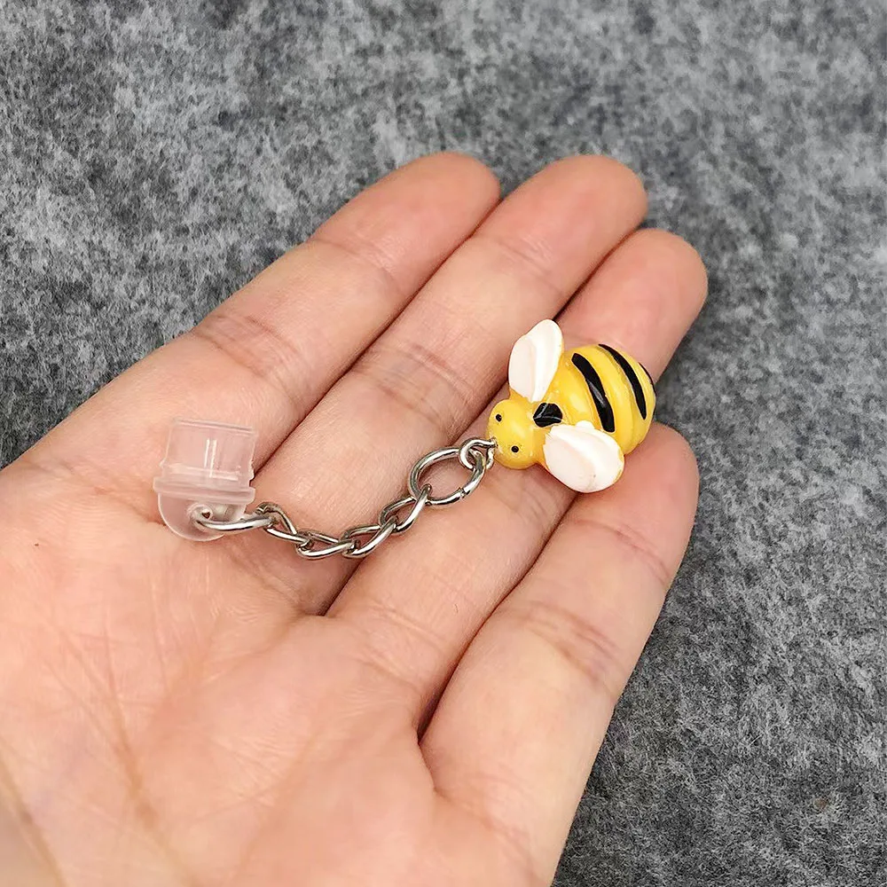 1PC Adorable Practical Resin Bee Animal Charm Dust Plugs for Mobile Phone, Tablets, Laptops, USB-C & Lightening Port