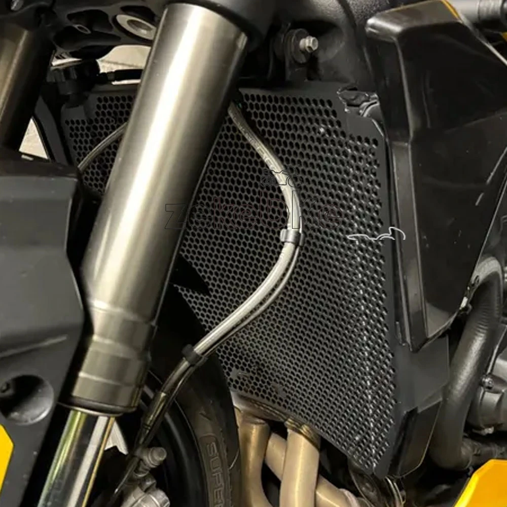 StreetTriple 765R 765S 765RS 2022~2025 2024 2026 For Street Triple 765 R/S/RS Motorcycle Radiator Grille Guard Cover Protector