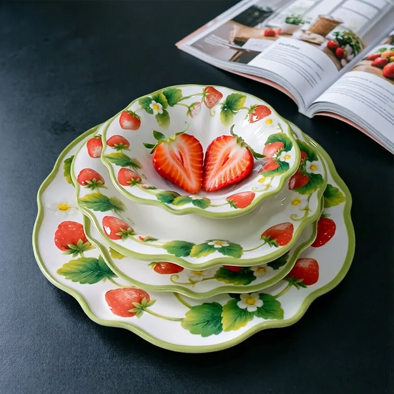 European Style Ceramic Dining Plate Elegant Strawberry Pattern Dinner Steak Plate Coffee Cup Set Western Cuisine Dessert Plate