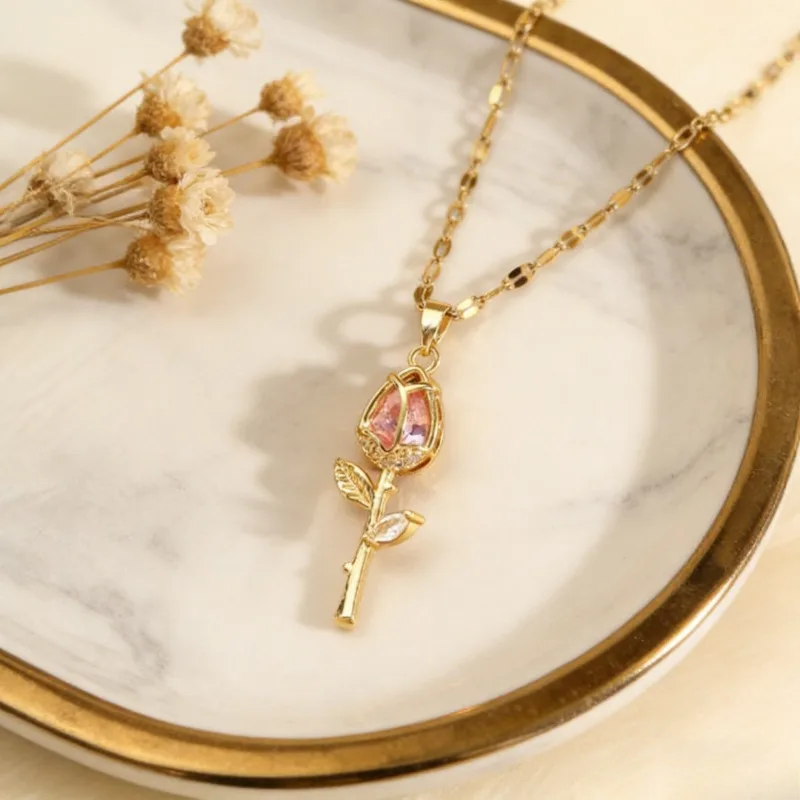 

Elegant Flower Lady Fashion Necklace, Exquisite Niche Luxury Tulip Pendant Necklace for Women, Suitable for Daily Wear, The Best Choice for Women's Jewelry Gifts