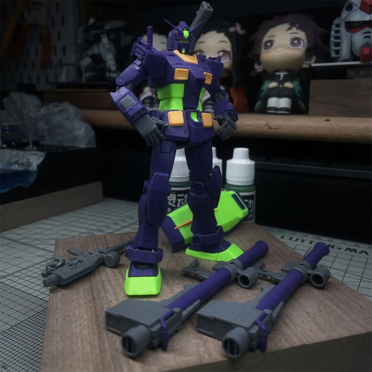 1/144 Scale HG RX-78-2 Purple Unit 01 Ver Assembly Model Kit Plastic Robot Action Figure Collectible Toy for Hobbyists