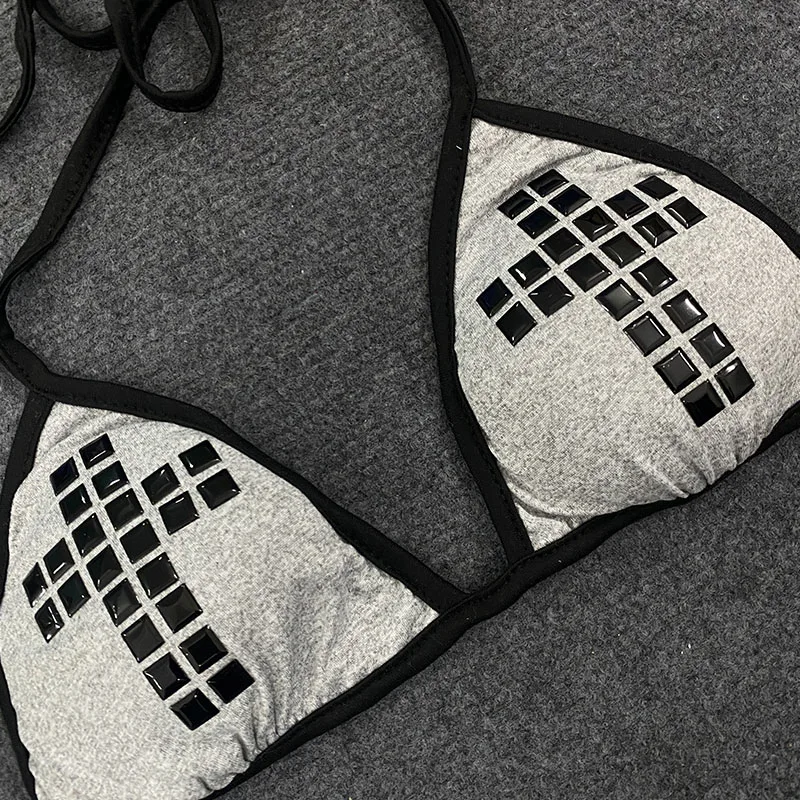 2025 Punk Harajuku strass collo spiaggia donne sexy costume da bagno moda sottile backless estate europeo americano design senso bikini