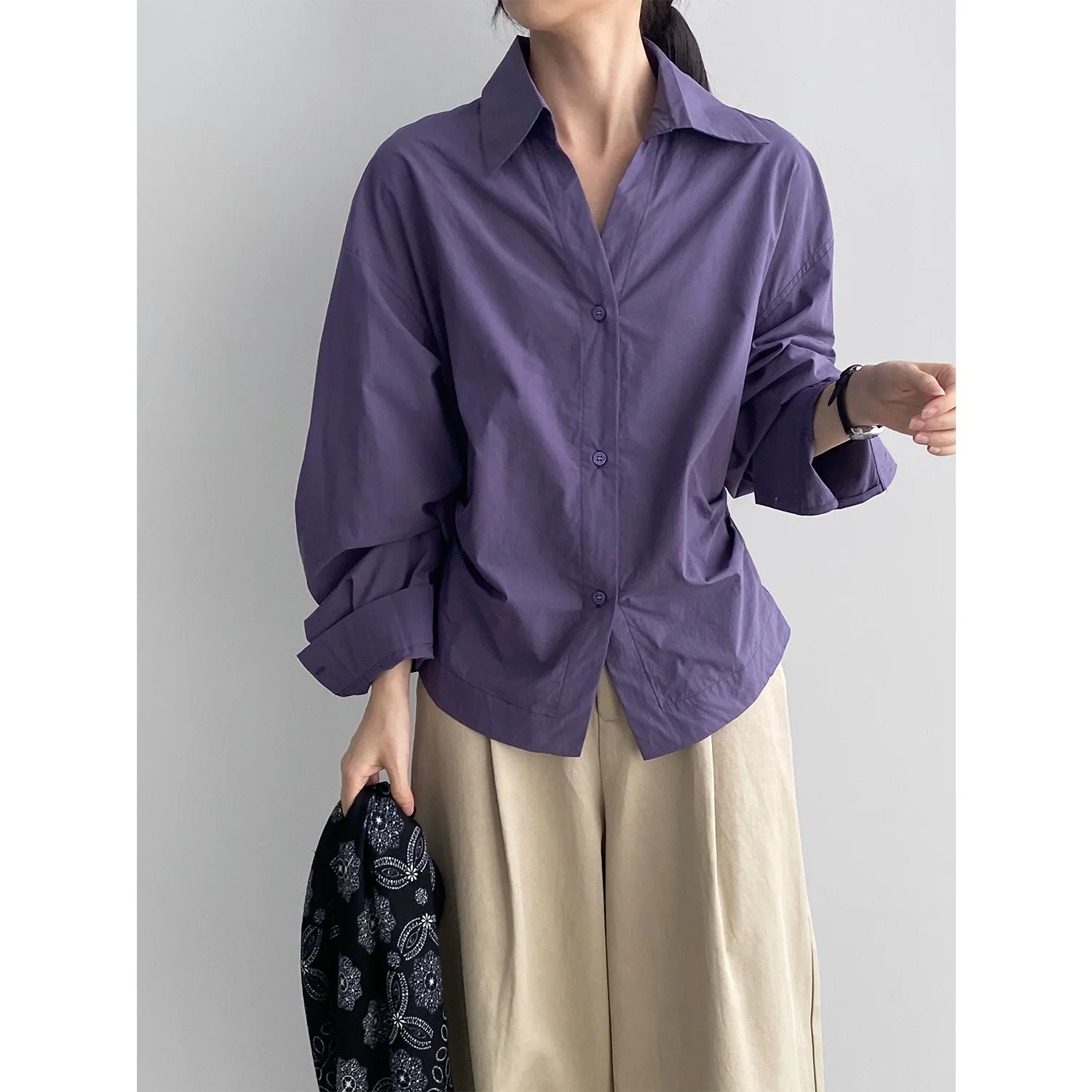 

Темперамент для поездок на работу, фиолетовая женская рубашка с завязкой на талии, утягивающая рубашка с V-образным вырезом, свободная плиссированная рубашка с шалью в комплекте