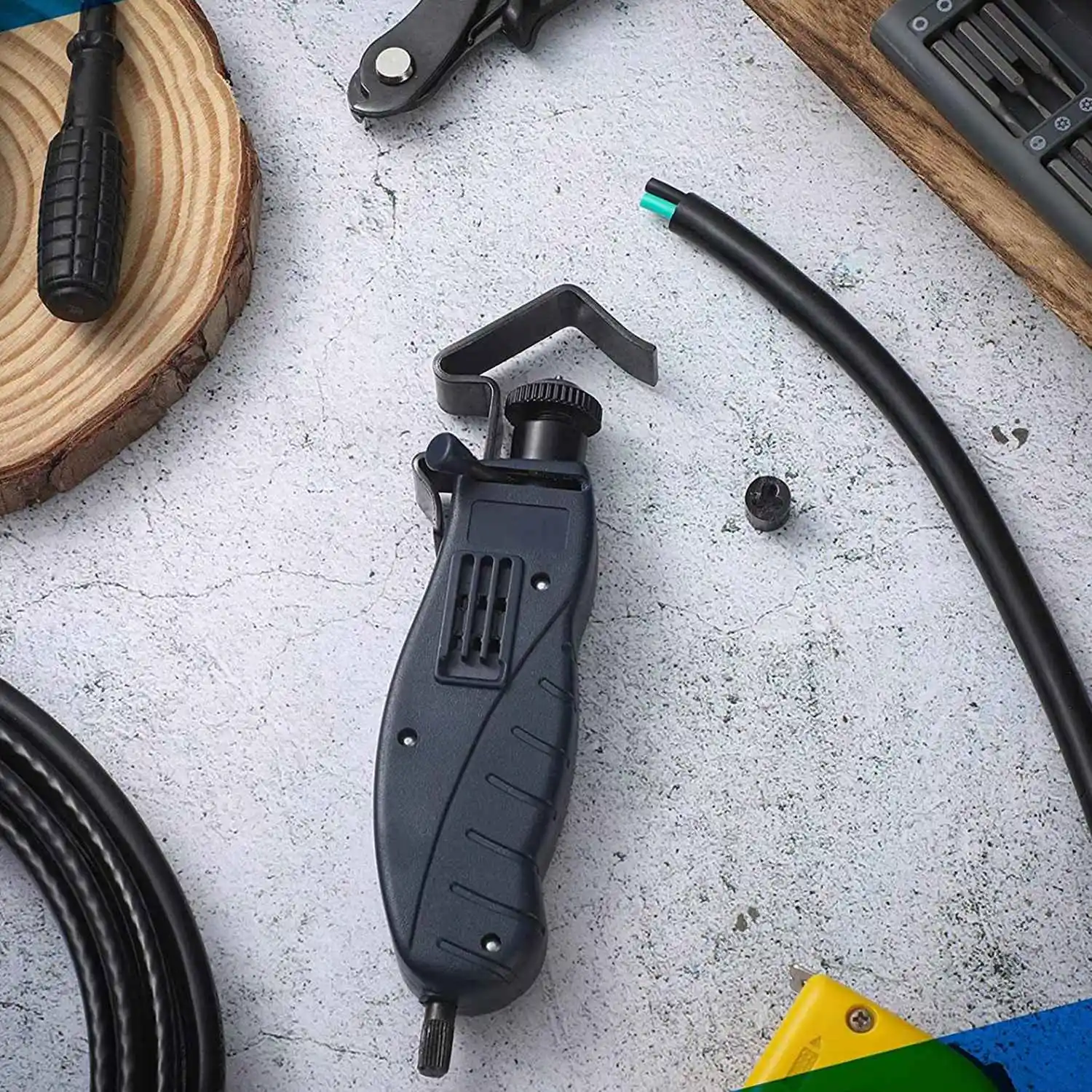 Cable Stripper For Fast And Accurate Removal Of Cable Sleeve, Smooth Cutting Without Damaging The Core,0.18-1 Inch-Y18A