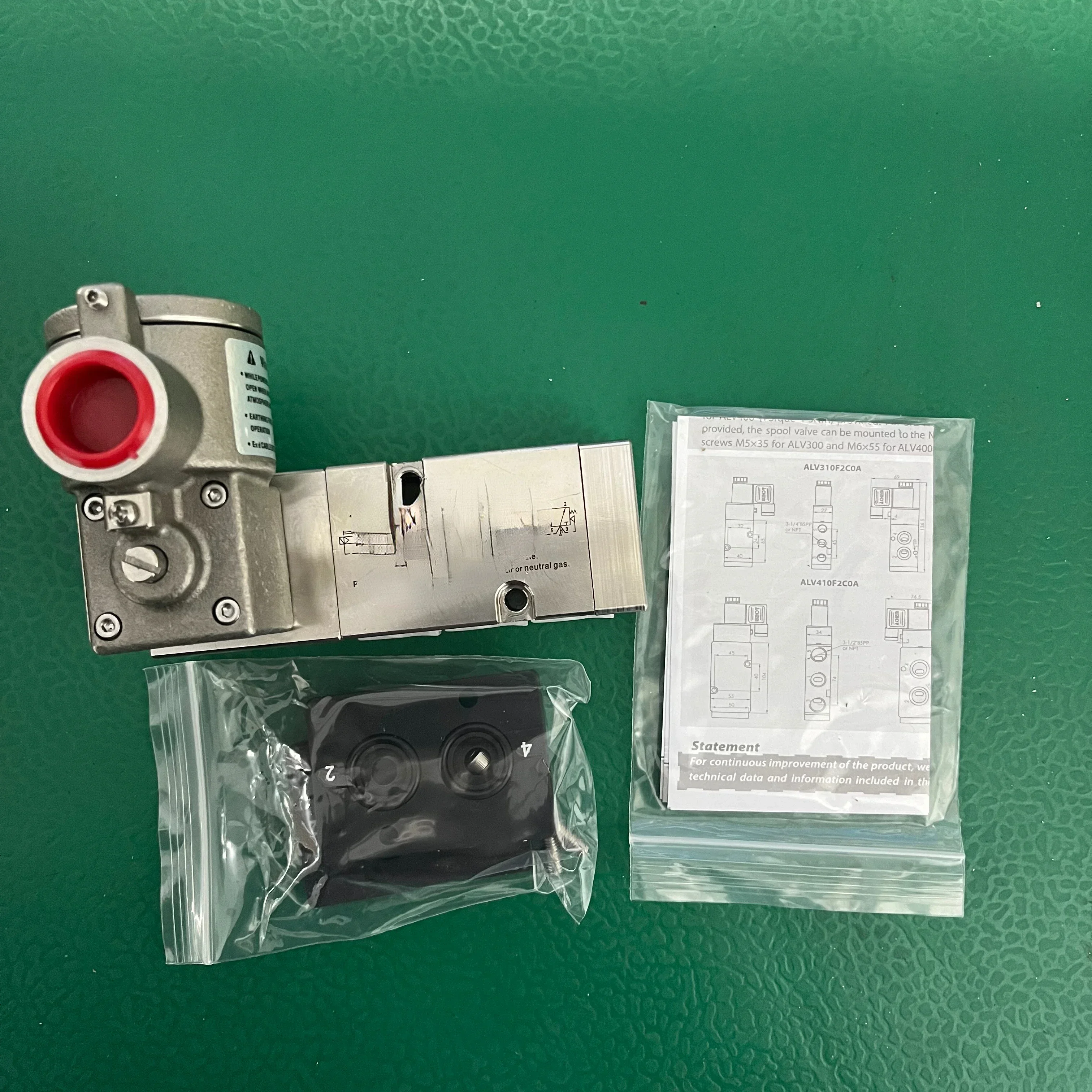 Hot SalesHigh Quality 3/2NC 5/2 Way ALV610F3 Explosion-proof Anti-corrosion Pneumatic Valve Solenoid Valve