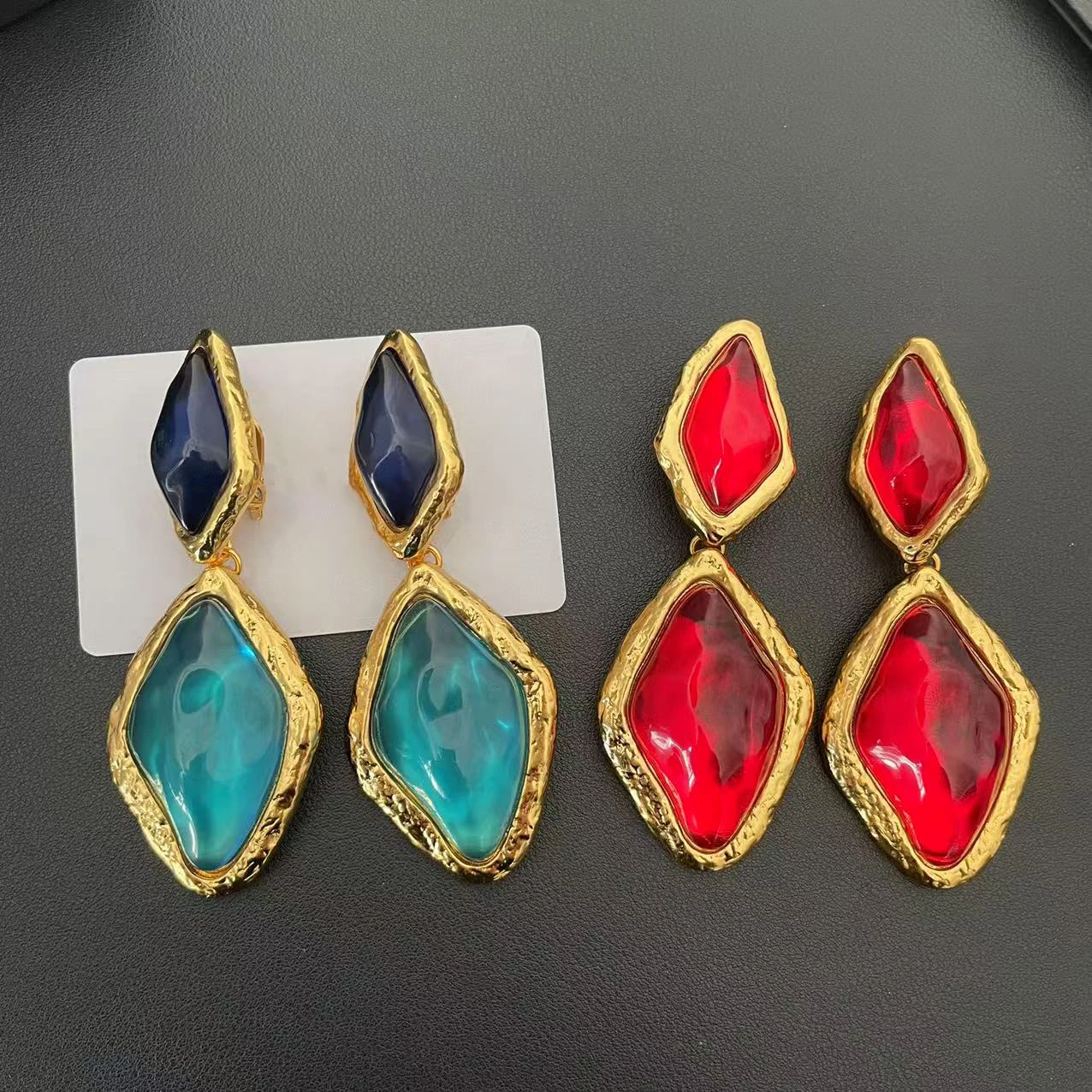 

Europe Famous Designer Brand Vintage Crystal Pendant Large Earrings Ear Clip Woman Top Quality Luxury Jewelry