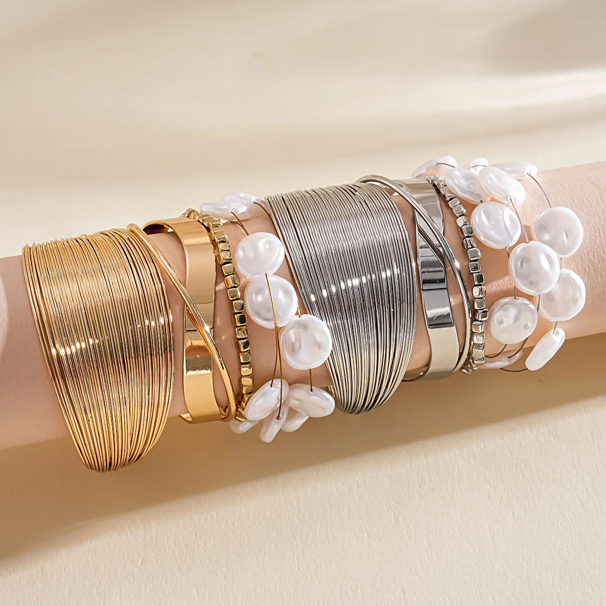 4 Pcs/set Vintage Cross Metal Stackable Bangles for Women Men Double-layer Baroque Imitation Pearl Bracelets Daily Party K