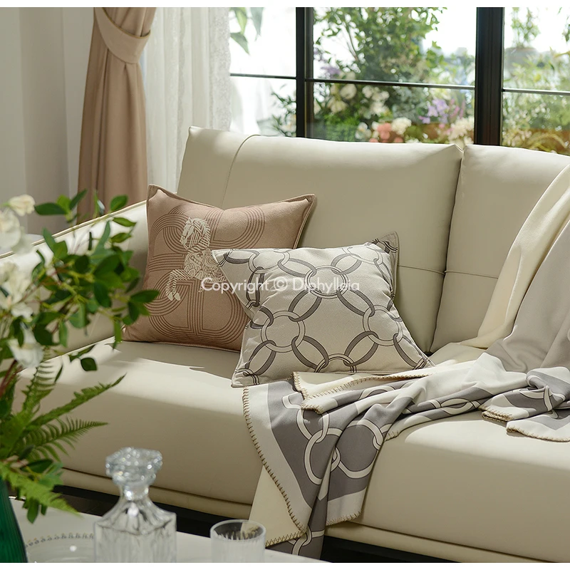 Diphylleia Modern Geometry H Style Pillow Cover Beige Luxury Winter Warm Soft Lambswool Sofa Cushion Case 45x45cm New Year Gift
