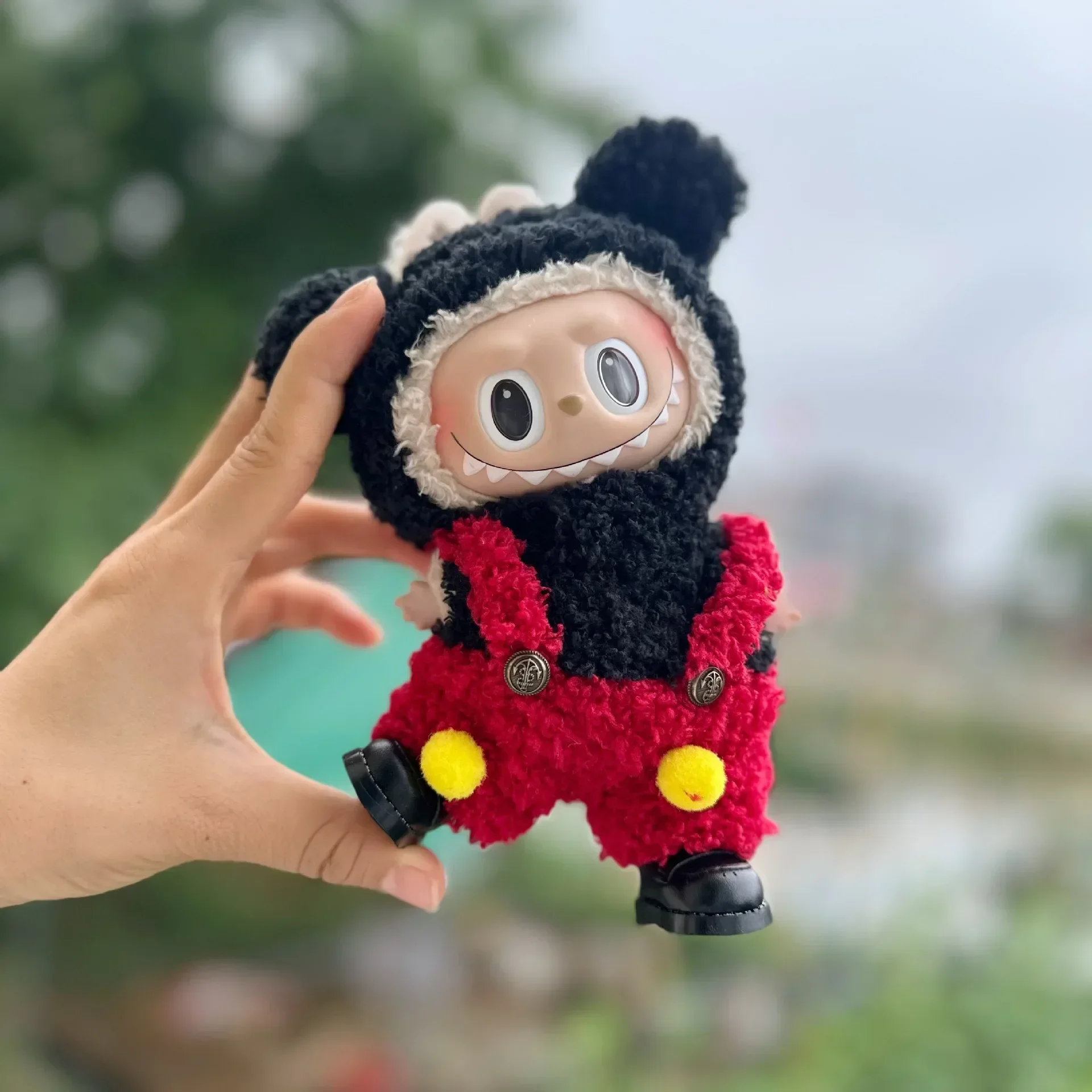 

17-см schattige mini pluche poppenkleding zwarte en rode muis комбинезон en hoed аксессуары для labubu poppen kindercadeau