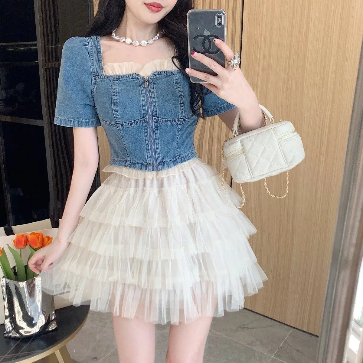 

Elegant New Summer Women Two Piece Skirt Sets Ruffled Square Neck Short Sleeve Zipper Design Shirt Tops + A Line Mini Skirt