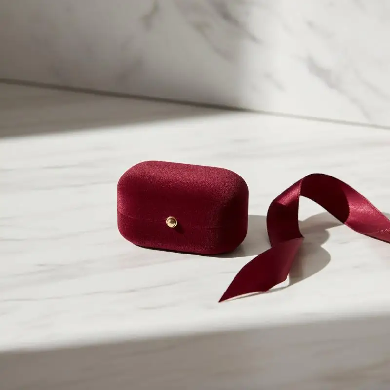 1 PCS Felt Ring Box Mini Portable Ear Stud Jewelry Box Wedding Ring Pair Box Jewelry Storage Box