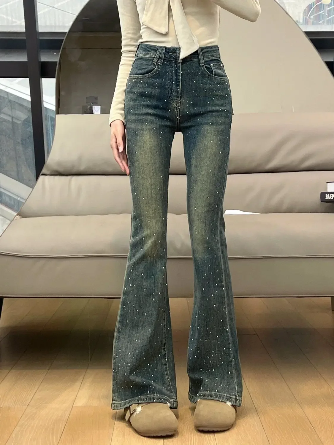 

Retro Flared Trousers High Waist Shot Womens Bell Bottom Jeans with Rhinestones Denim Pants for Women Vibrant A Vintage Clothing