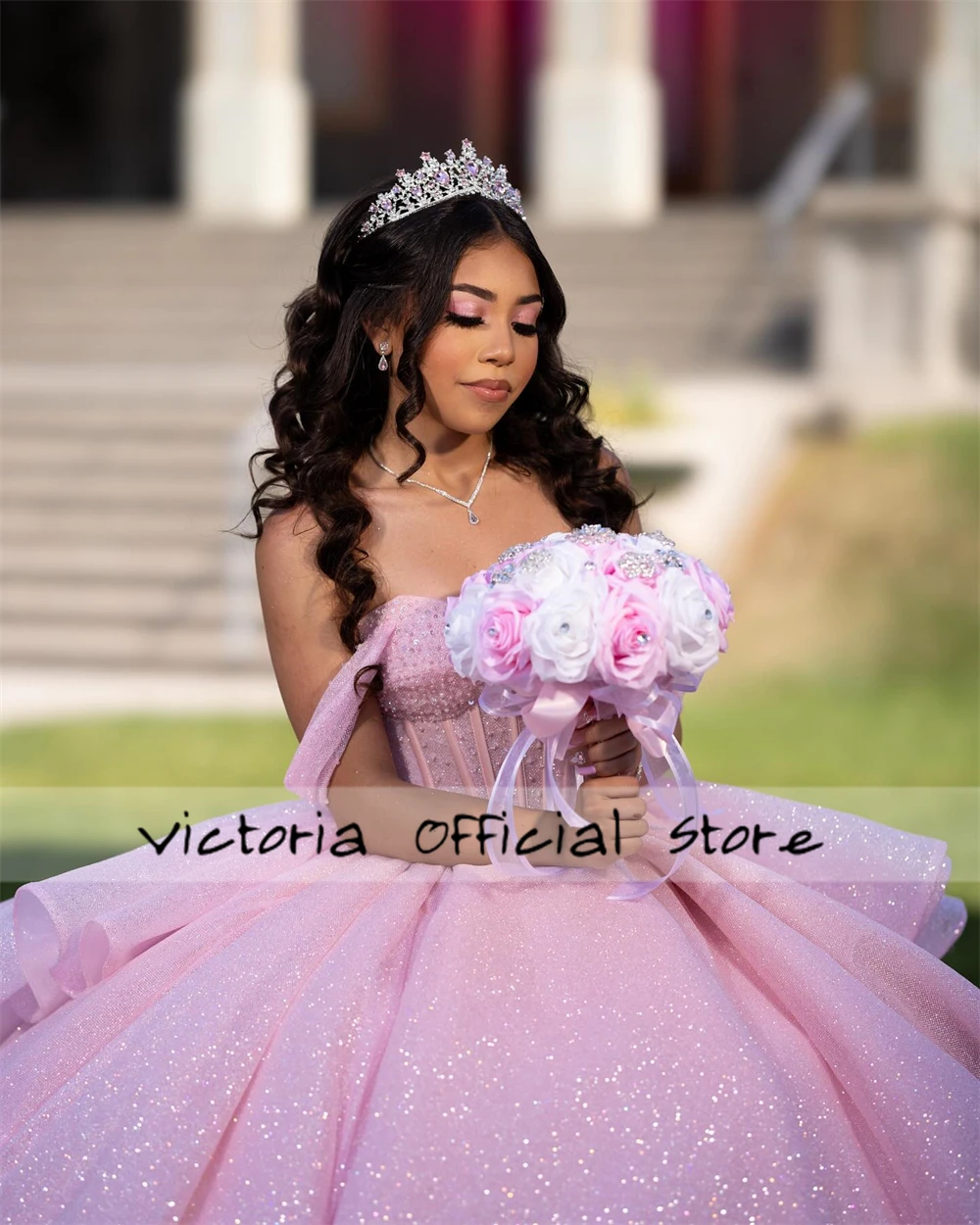 สีชมพูลูกปัดปิดไหล่ Quinceanera ชุด Puffy Ruffel Ball Gown วันเกิดลูกไม้หวาน 15 16 vestido ที่กําหนดเอง