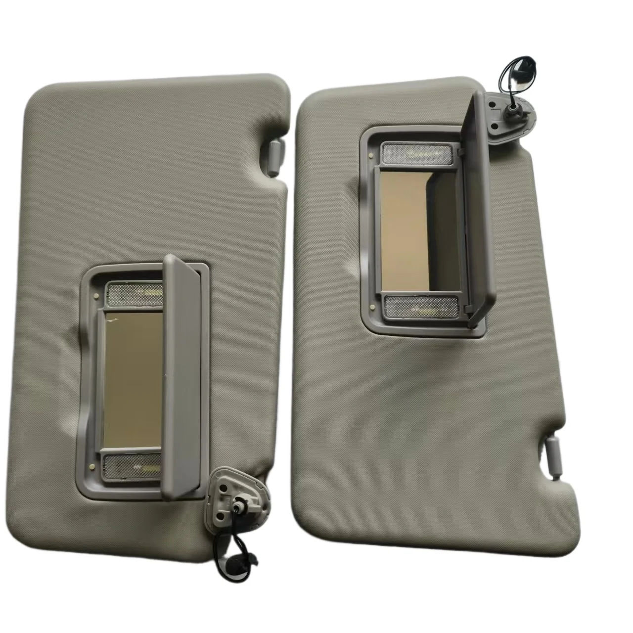 

Suitable for Koleos 09-16 car sun visor 96401-JY65A double lamp high matching